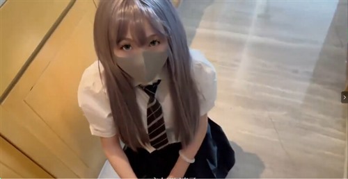 64803-极品白虎萝莉美少女 奶兔 反差母狗的粉穴修养 骚兔兔首次肛塞滴蜡调教 开档黑丝猛夹主人肉棒 射在胸上.jpg